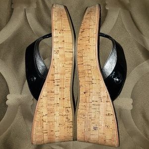 Sam Edelman black patent cork thong sandals